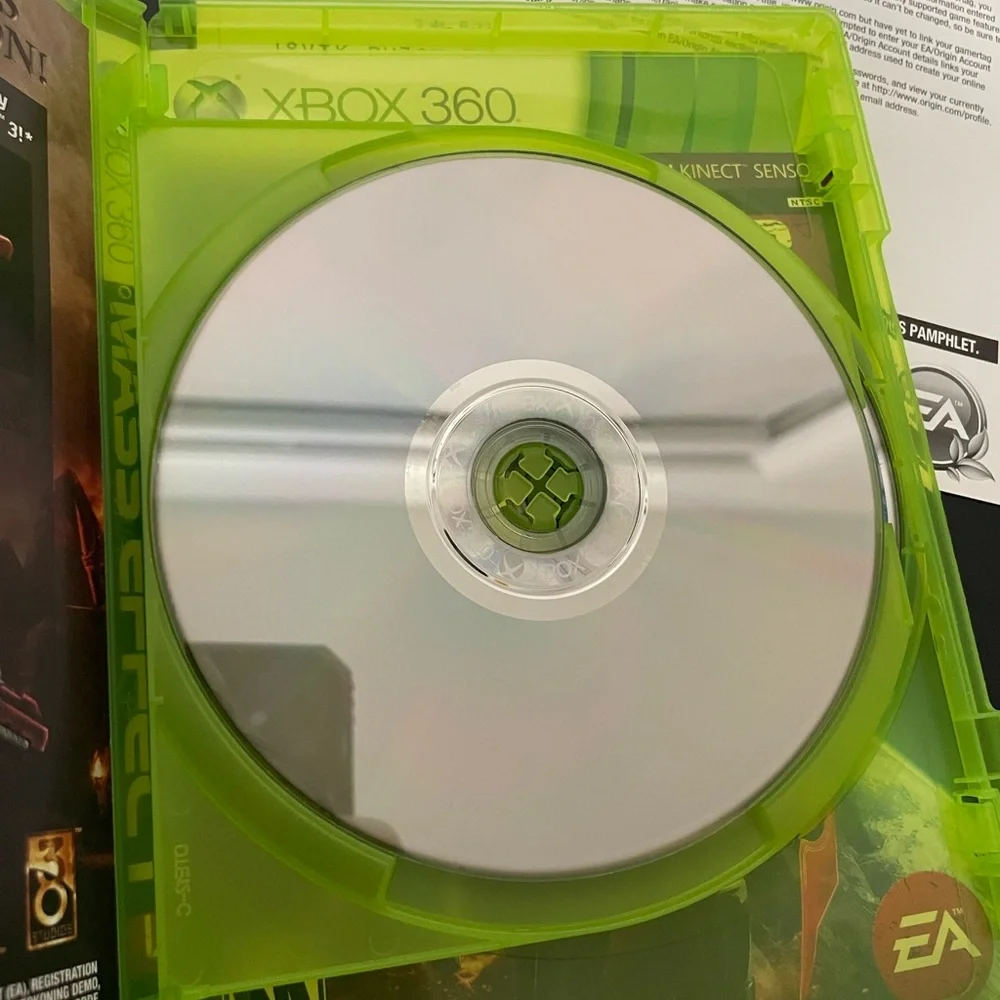 Mass Effect 3 Xbox 360 Video Game CIB Complete Microsoft